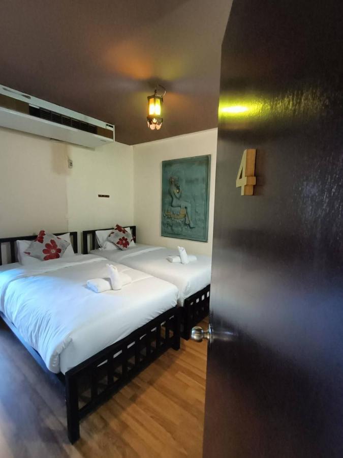 A Pousada Soft Night Barzaar Chiang Mai Exterior foto